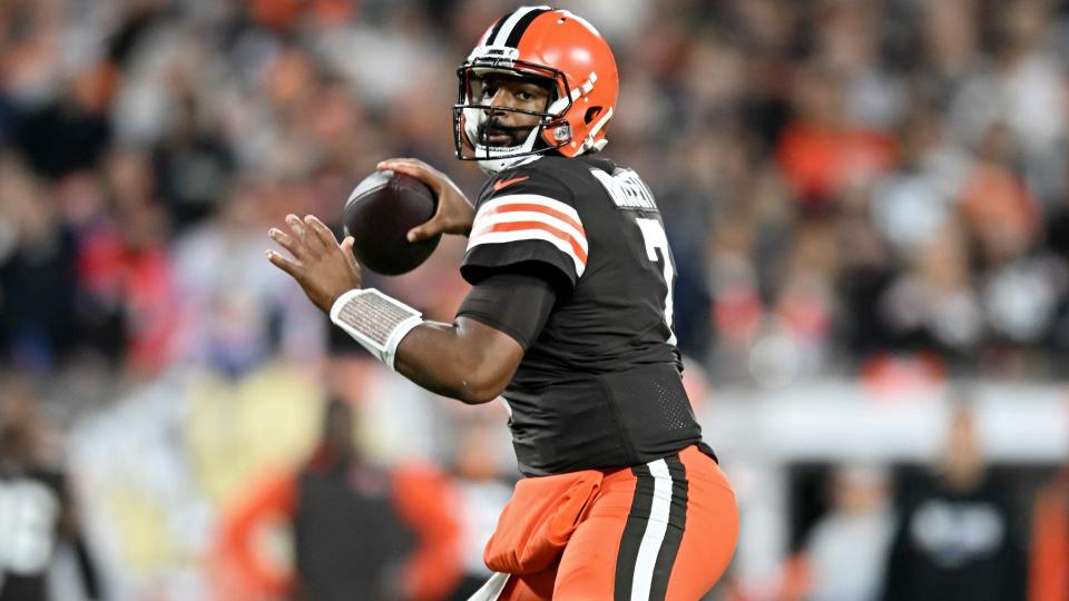 Jacoby Brissett 110122 Jacoby Brissett